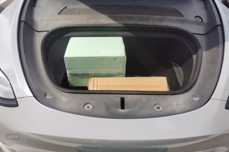 Tesla Model Y 2021 immagine di auto #22