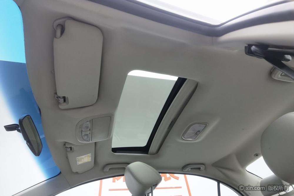 GEELY Emgrand 2015 car image #21