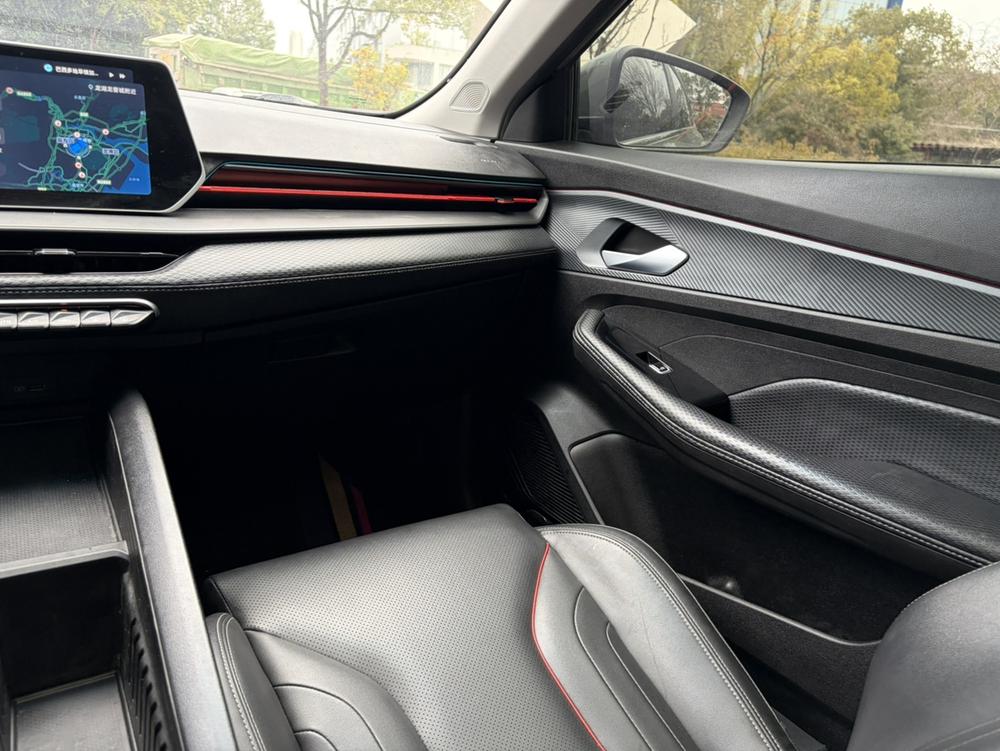 GEELY Binray 2022 image de voiture #9