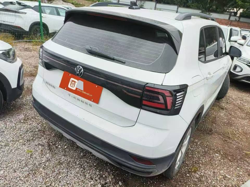 Volkswagen T-Cross 2023 #3 Volkswagen T-Cross 2023 صورة سيارة #3