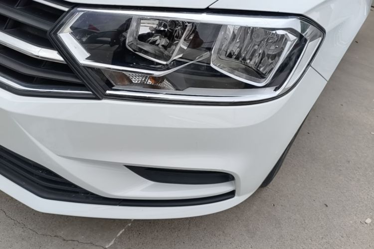 Volkswagen Bora 2023 car image #23