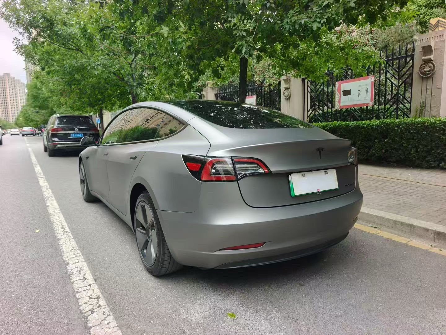 Tesla Model 3 2023 car image #5