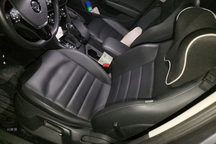 Volkswagen Tharu 2020 immagine di auto #17
