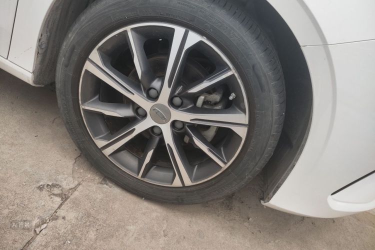 GEELY Emgrand 2021 #9 GEELY Emgrand 2021 car image #9