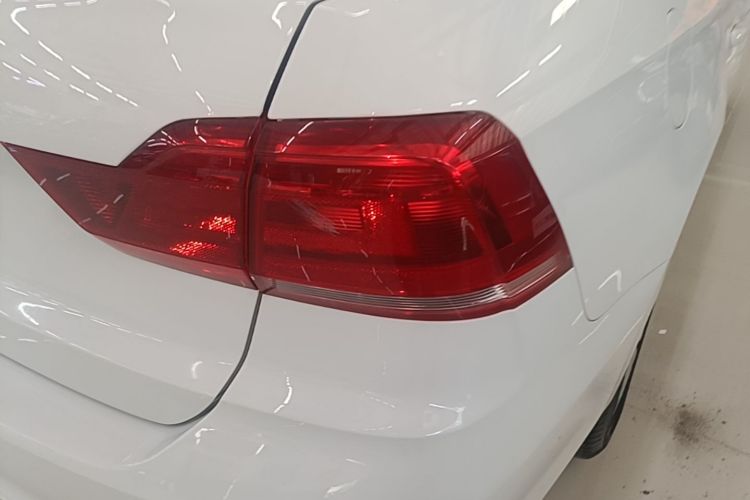 Volkswagen Santana 2019 #8 Volkswagen Santana 2019 car image #8