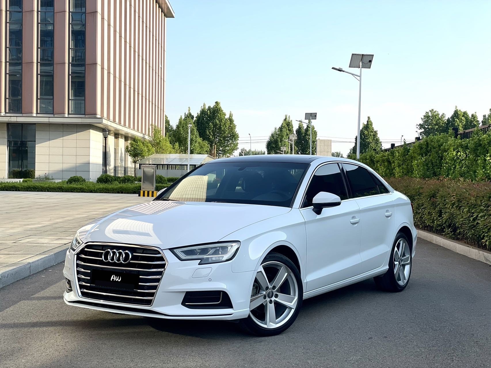 2019 2019 car image