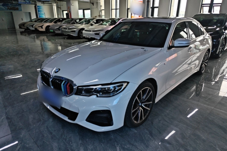 BMW 3 Series 2020 #2 BMW 3 Series 2020 immagine di auto #2