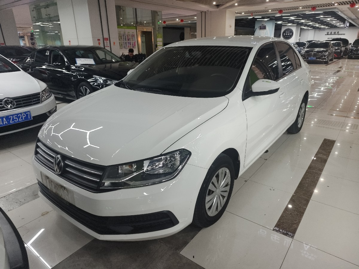 Volkswagen Santana 2021 car image 