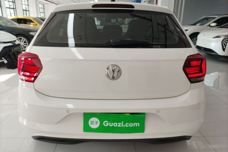 Volkswagen Polo 2020 car image #6