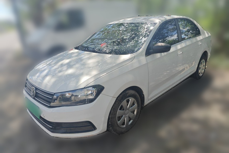 Volkswagen Santana 2018 car image #2