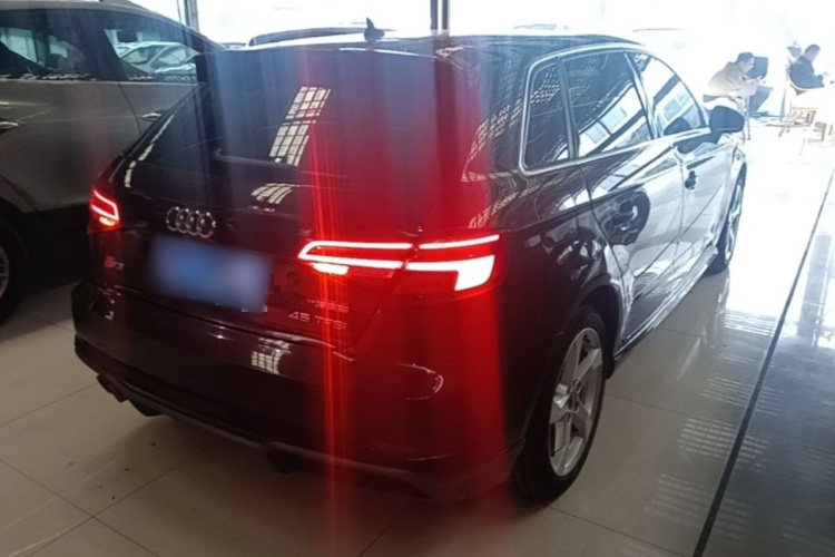 Audi A3 2019 image de voiture #7