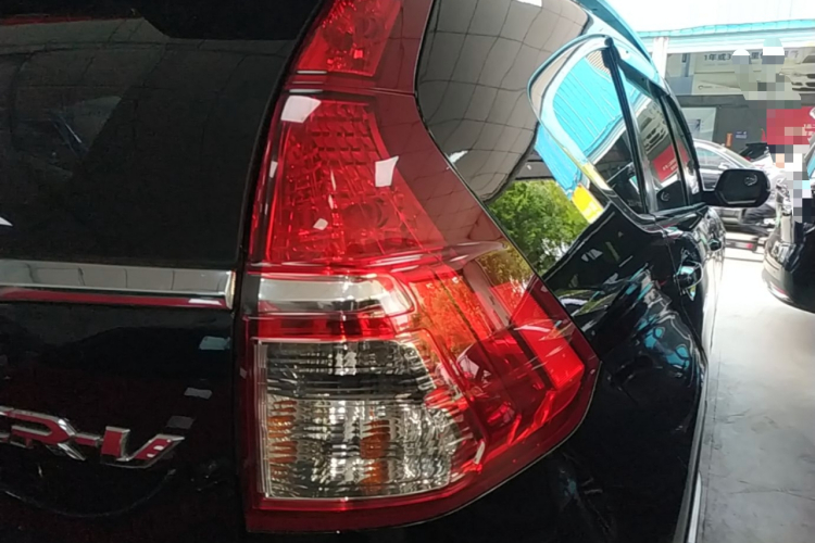 Honda CR-V 2015 #8 Honda CR-V 2015 car image #8