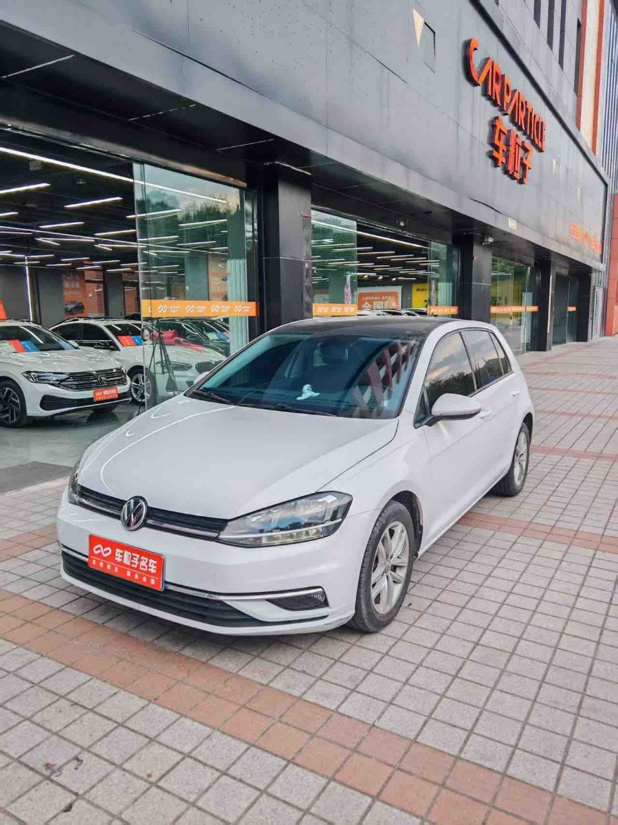 Volkswagen Golf 2020 Volkswagen Golf 2020 car image
