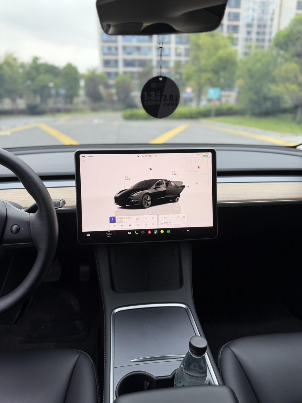 Tesla Model 3 2023 #15 Tesla Model 3 2023 car image #15