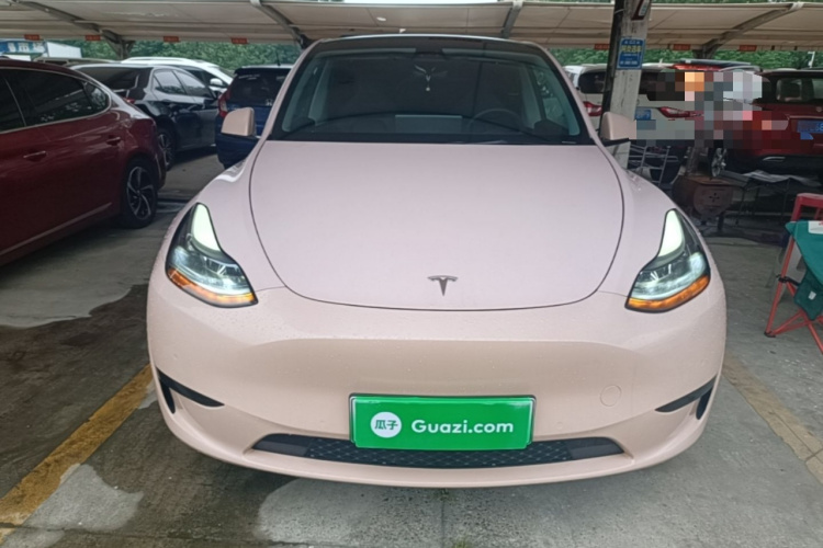 Tesla Model Y 2023 #3 Tesla Model Y 2023 immagine di auto #3