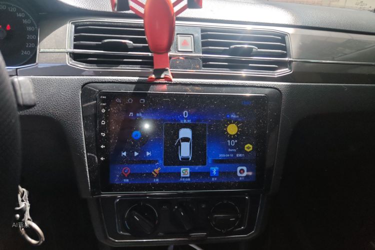 Volkswagen Santana 2017 car image #15