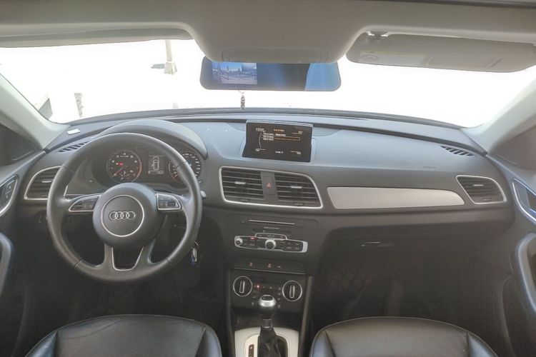 Audi Q3 2018 #10 Audi Q3 2018 car image #10