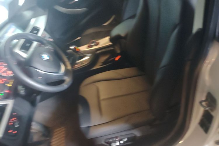 BMW 3 Series GT 2016 #15 BMW 3 Series GT 2016 car image #15