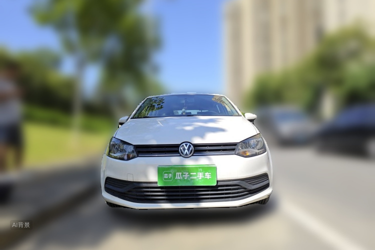 Volkswagen Polo 2019 car image #3