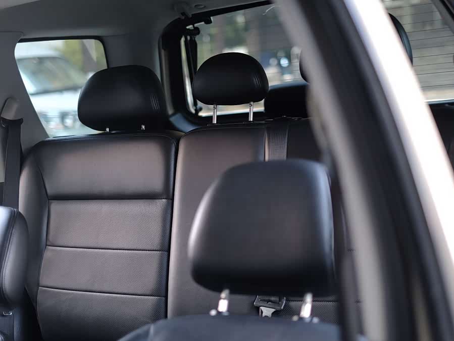 Ford Escape (Imported) 2007 immagine di auto #61