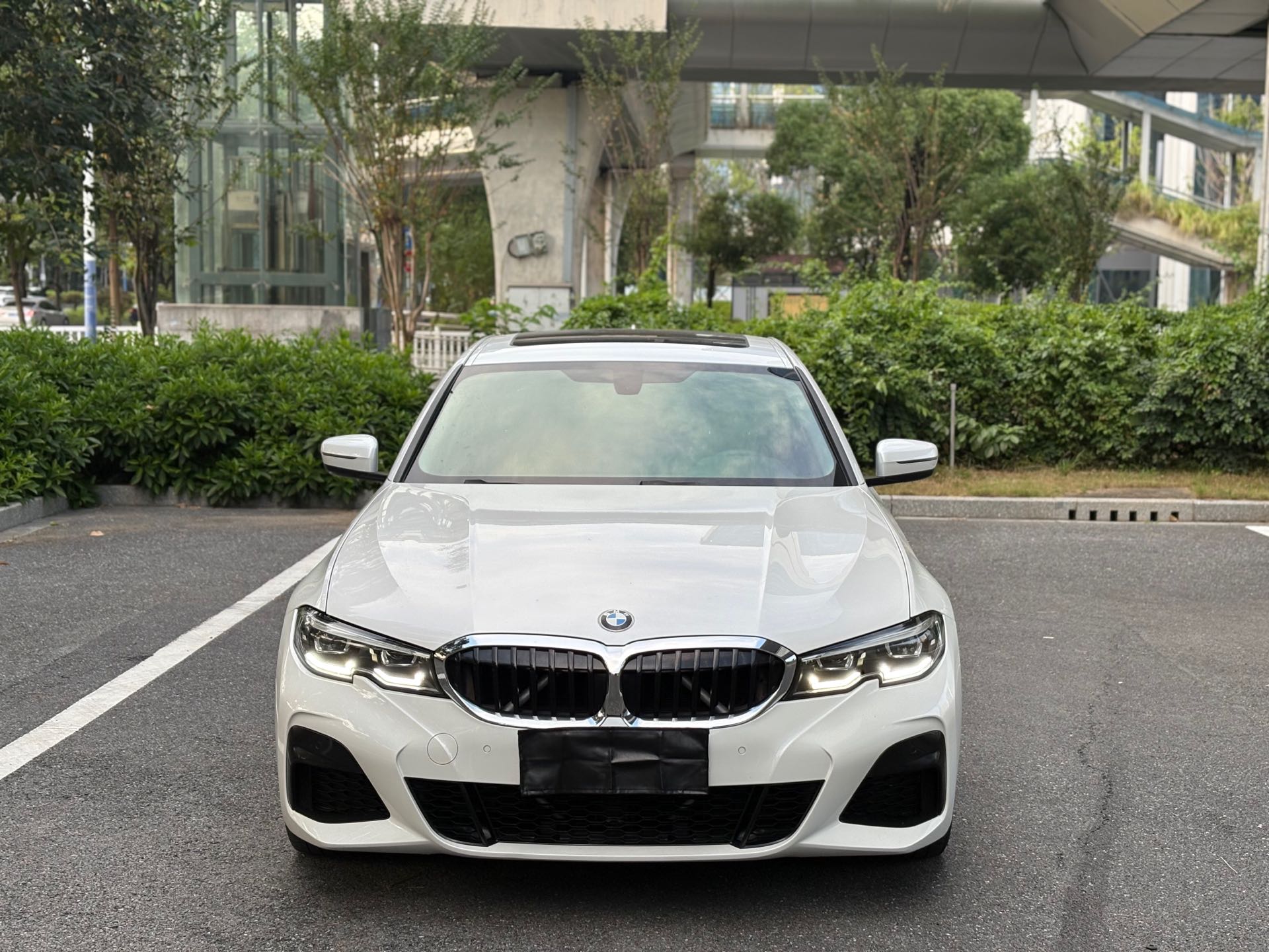 BMW 3 Series 2020 car image #2