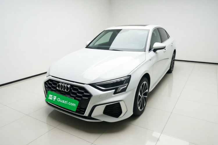 Audi A3 2022 car image #2