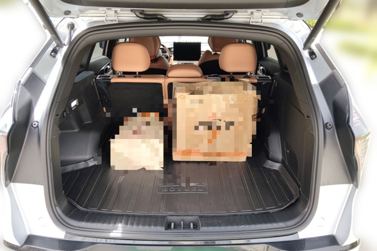 GEELY Boyue L 2025 صورة سيارة #21