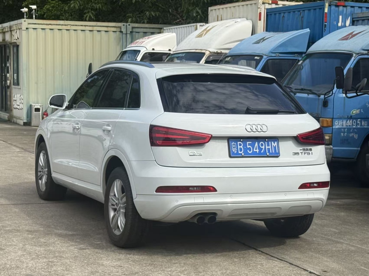 Audi Q3 2014 car image #4