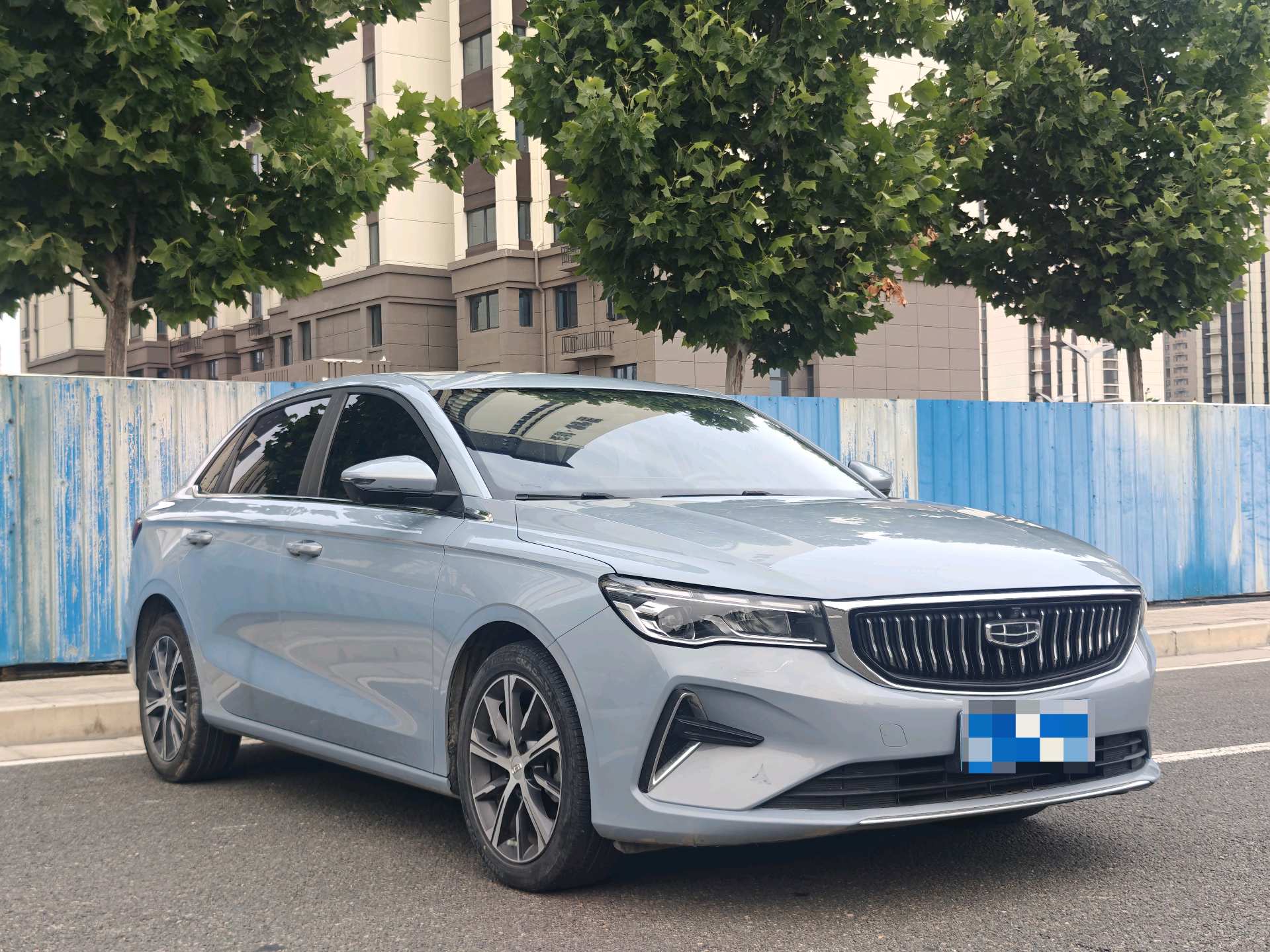 GEELY Emgrand 2023 image de voiture #3