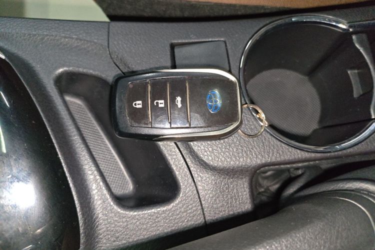 Toyota Corolla Hybird E+ 2019 #9 Toyota Corolla Hybird E+ 2019 imagen de coche #9