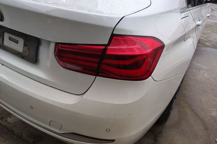 BMW 3 Series 2019 #8 BMW 3 Series 2019 immagine di auto #8