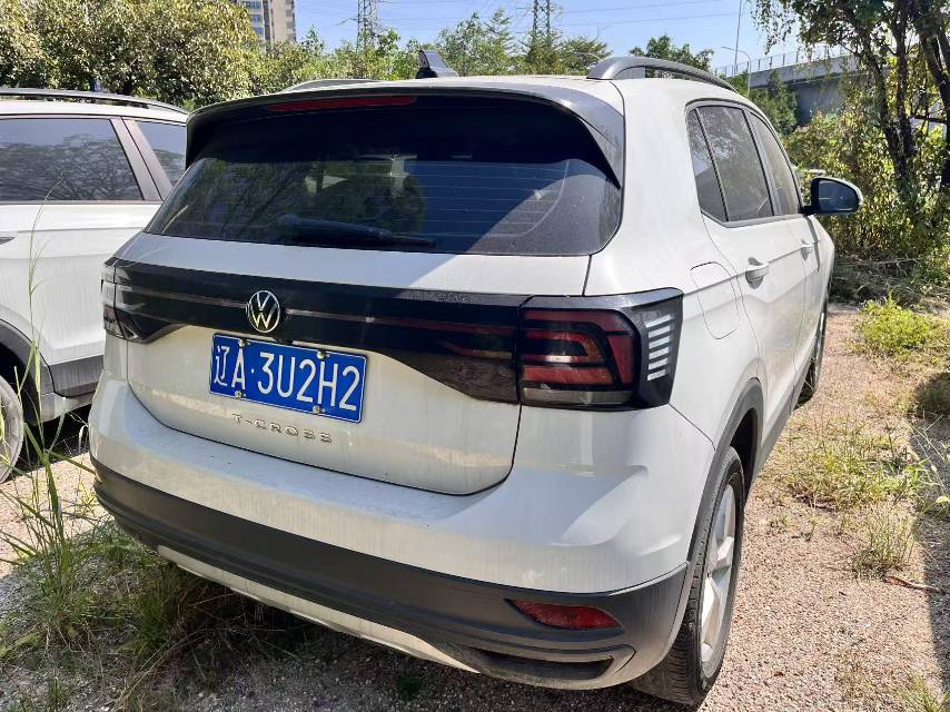 Volkswagen T-Cross 2023 изображение автомобиля #8