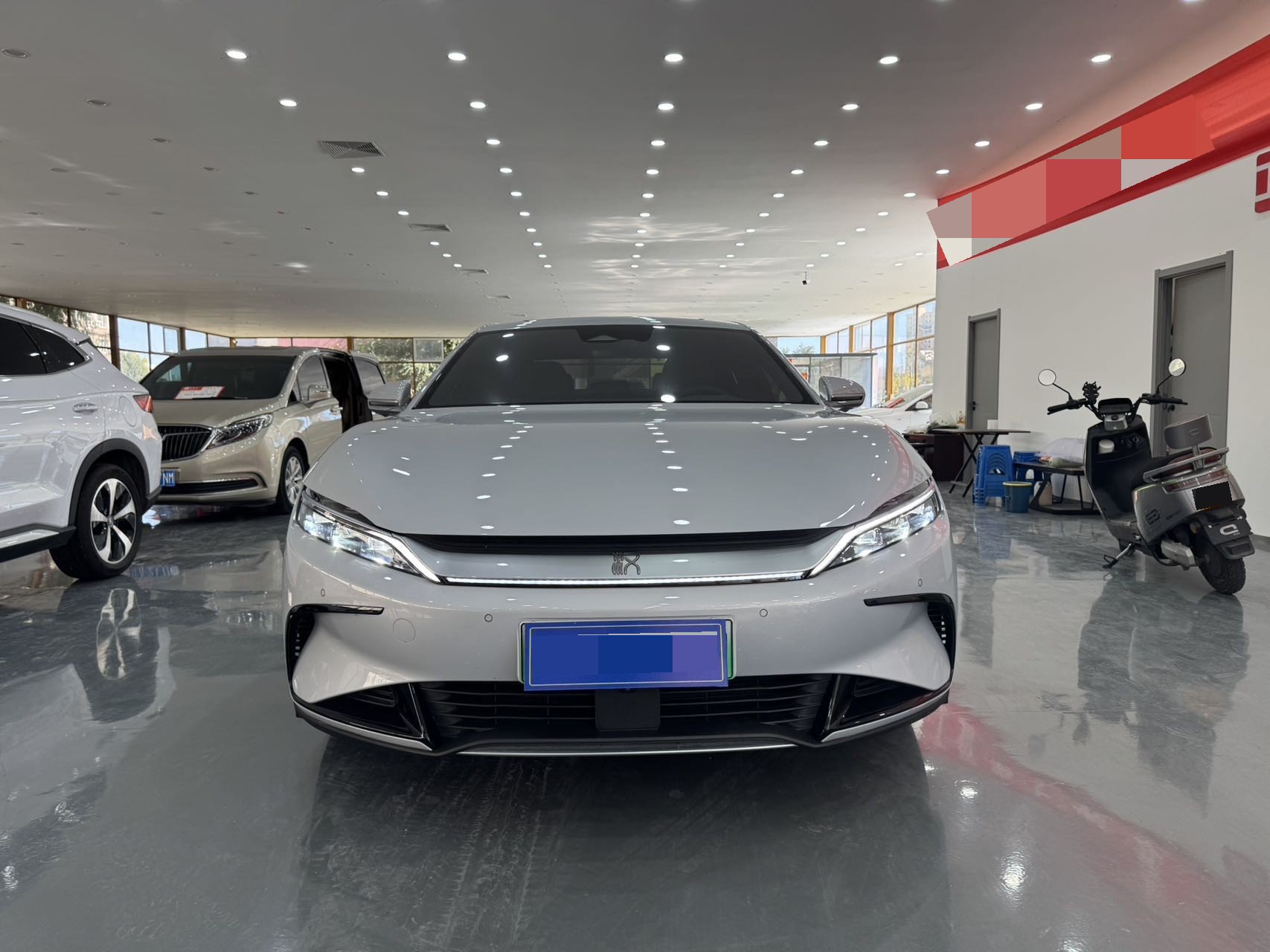 BYD Han 2024 #2 BYD Han 2024 صورة سيارة #2