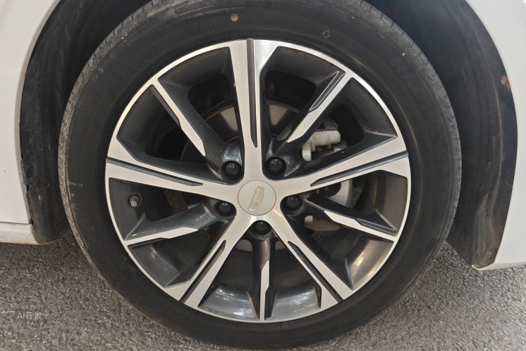 GEELY Emgrand 2023 car image #9