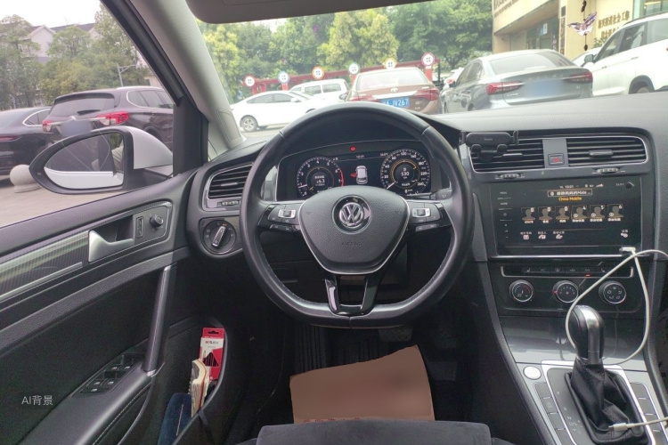 Volkswagen Golf 2020 #12 Volkswagen Golf 2020 car image #12