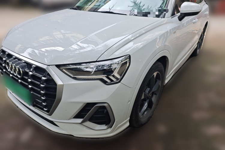 Audi Q3 2023 #2 Audi Q3 2023 immagine di auto #2