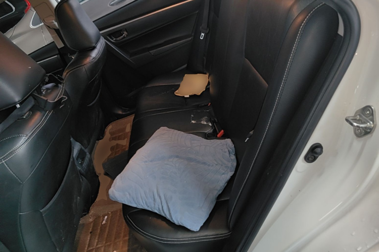 Toyota Corolla 2017 car image #17