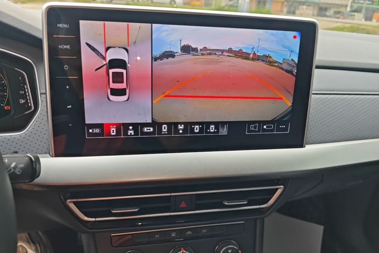 Volkswagen Lavida 2023 car image #17