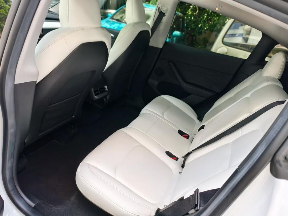 Tesla Model Y 2023 #7 Tesla Model Y 2023 car image #7