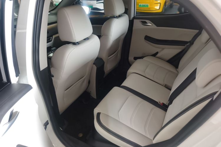 BYD Yuan Pro 2022 #13 BYD Yuan Pro 2022 صورة سيارة #13