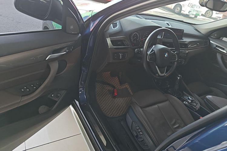 BMW X1 New Energy 2018 car image #16