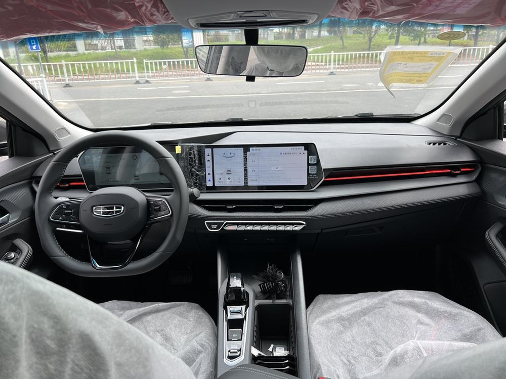 GEELY Binray 2026 #7 GEELY Binray 2026 صورة سيارة #7