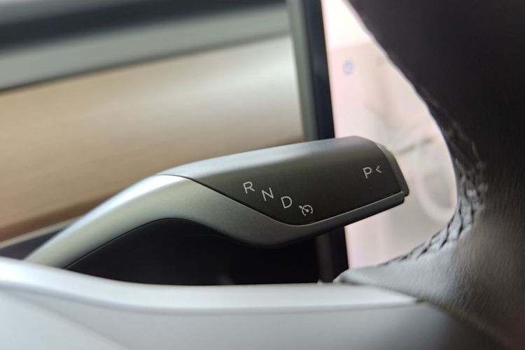 Tesla Model 3 2020 #14 Tesla Model 3 2020 car image #14
