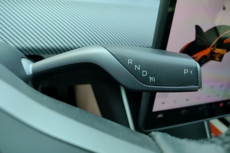 Tesla Model 3 2020 #14 Tesla Model 3 2020 car image #14