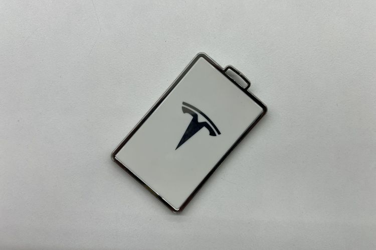 Tesla Model Y 2023 #15 Tesla Model Y 2023 car image #15