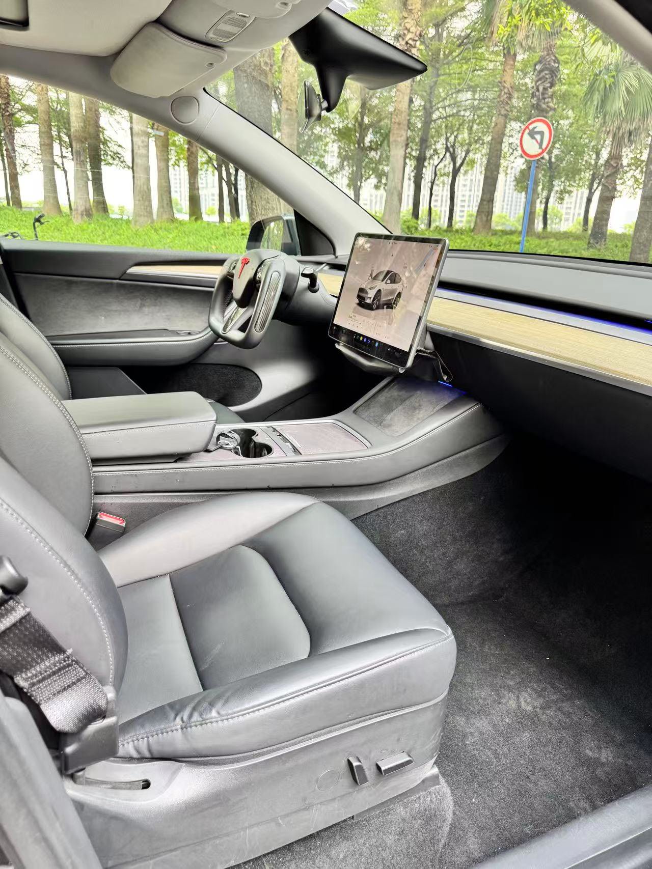Tesla Model Y 2022 #7 Tesla Model Y 2022 صورة سيارة #7