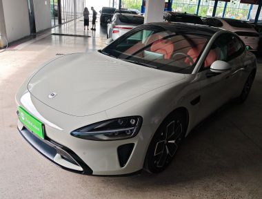 MI SU7 2025 car image 