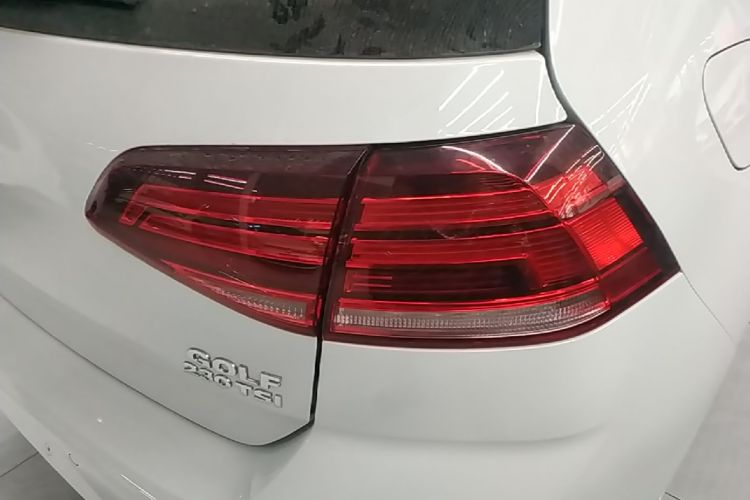 Volkswagen Golf 2018 #8 Volkswagen Golf 2018 car image #8