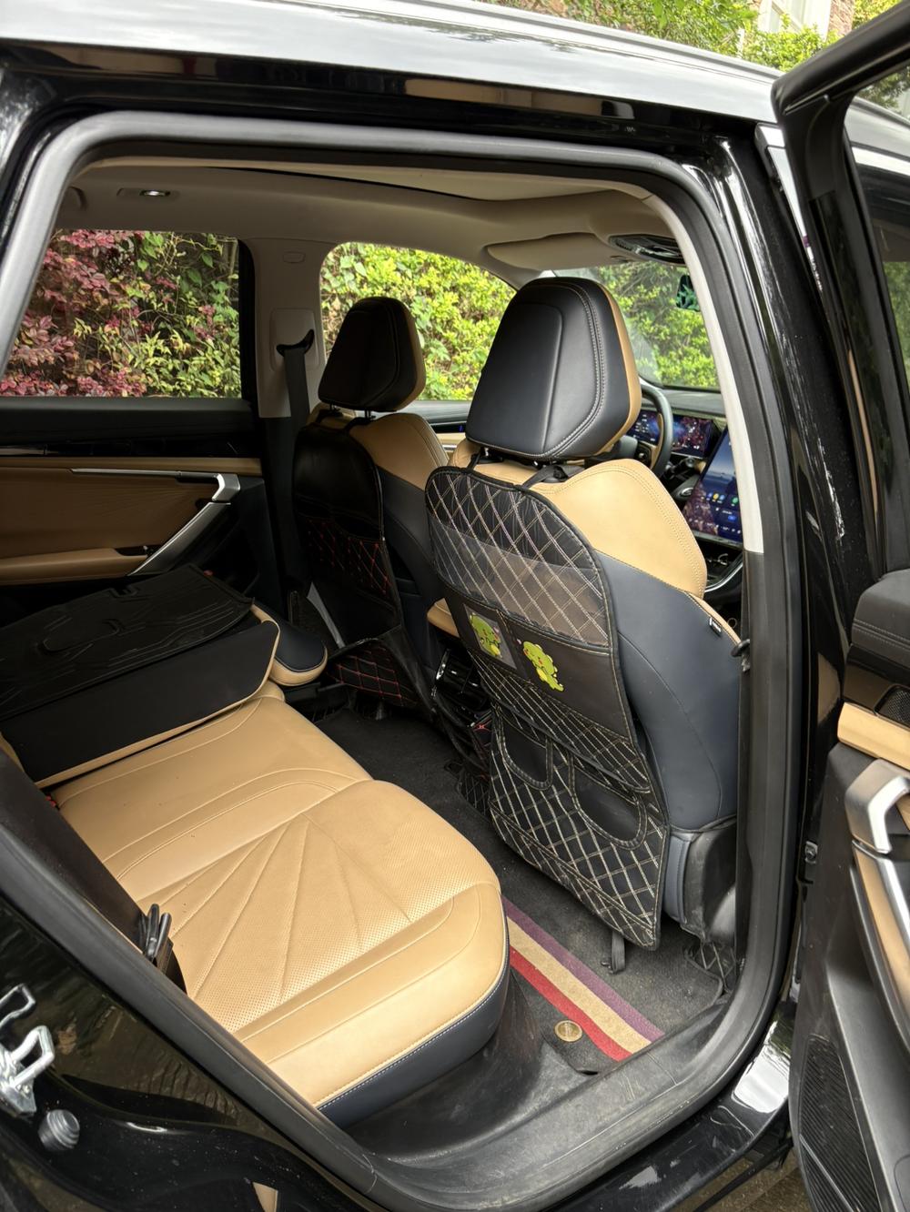 GEELY Boyue L 2023 car image #4