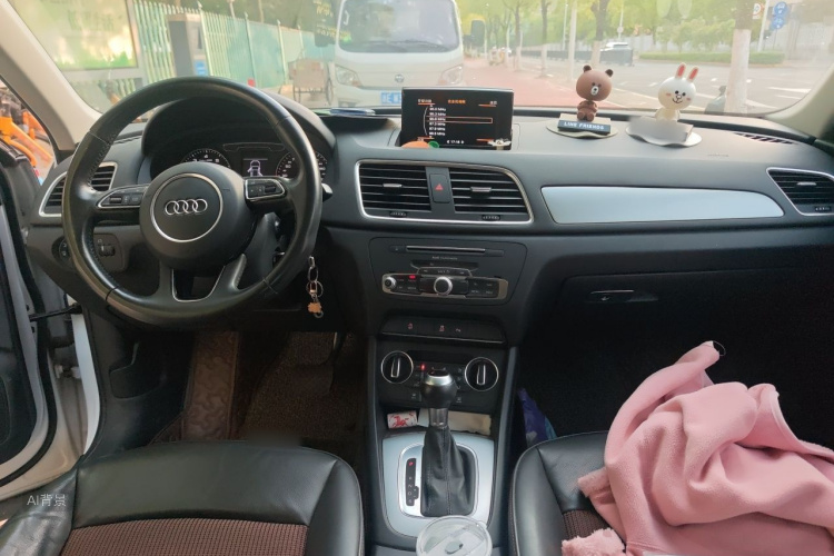 Audi Q3 2017 #11 Audi Q3 2017 car image #11